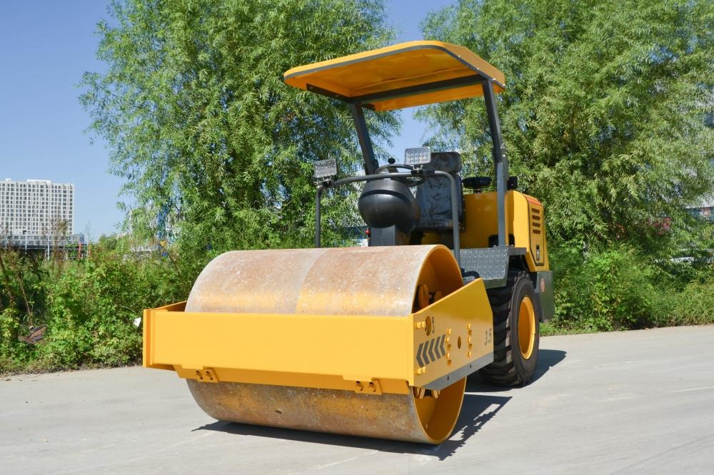 Mini Road Roller