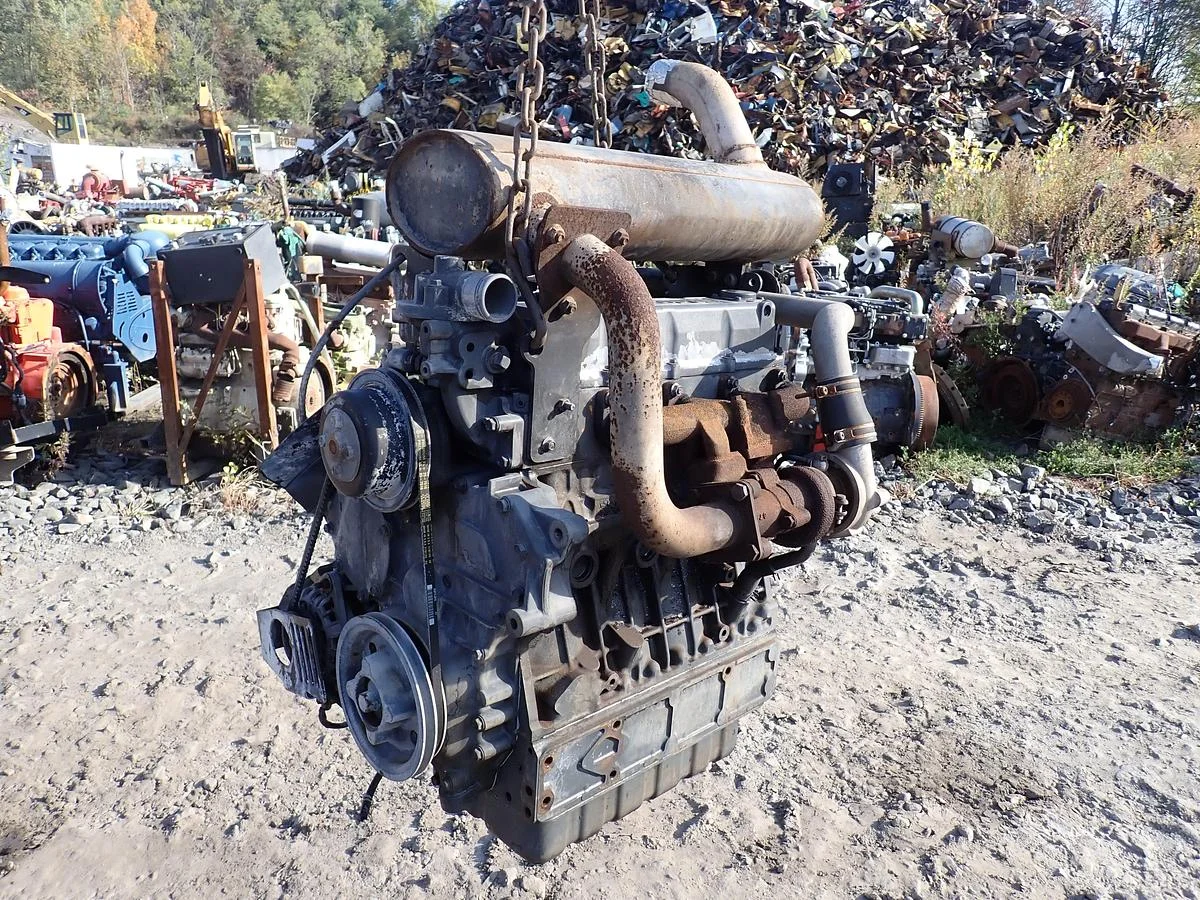 Kubota V3300-T Turbo Diesel Engine BOBCAT S250