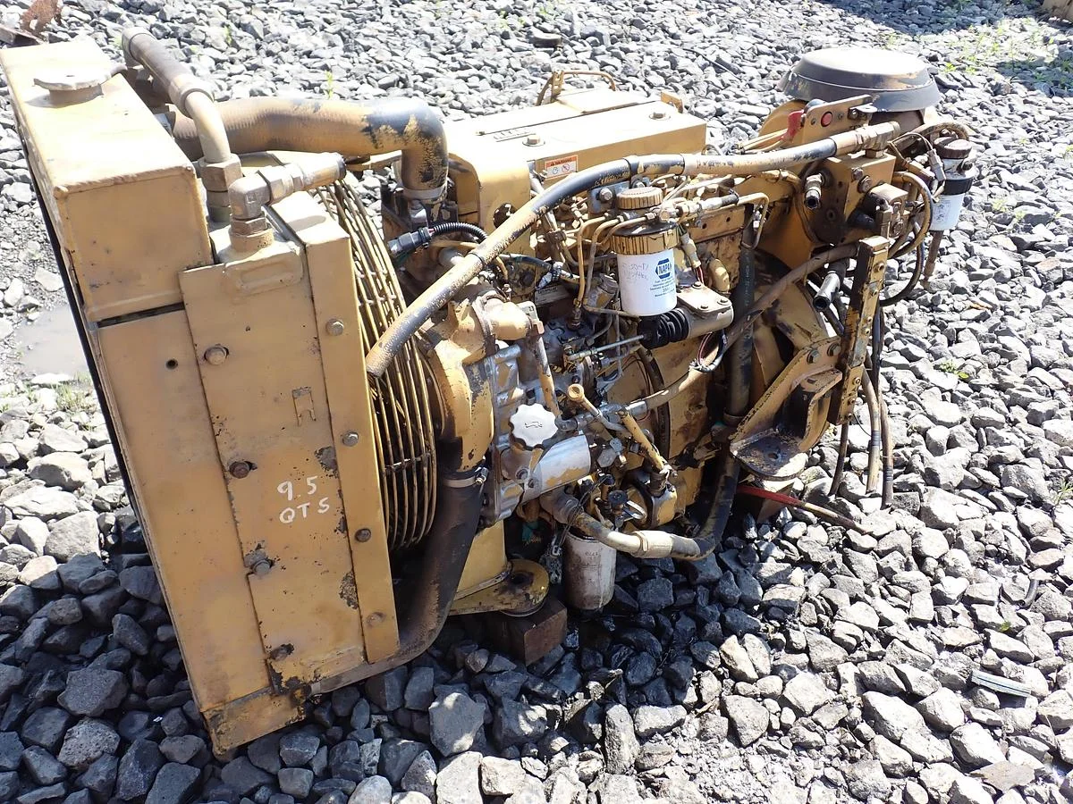CAT 3054 Turbo Diesel Engine AR 100-8184 CB-534B Roller
