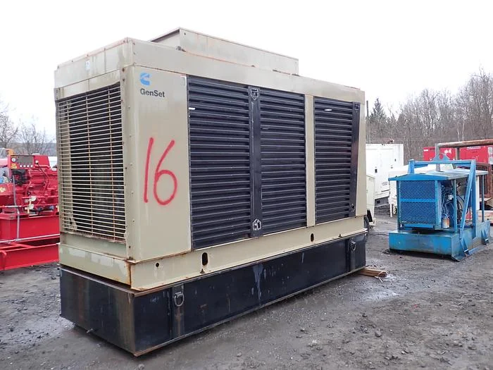 1990 Cummins KTTA19-G1 Generator Set LOW HOURS!