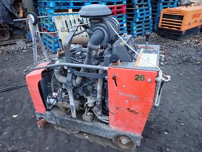 2009 Husqvarna FS6800D
